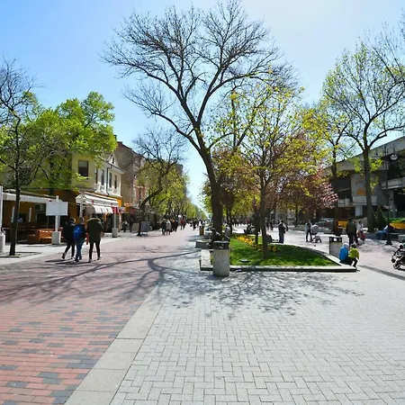 Grand Karavel Centre Warna