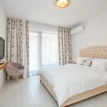 Grand Karavel Centre * Varna